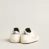 Baby Old School avec étoile en cuir rose et languette arrière en cuir argenté Baby Old School avec étoile en cuir rose et languette arrière en cuir argenté