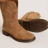 Bottes Wish Young en daim camel avec broderie étoile Bottes Wish Young en daim camel avec broderie étoile