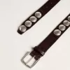 Ceinture Trinidad en cuir marron foncé avec maxi clous argentés