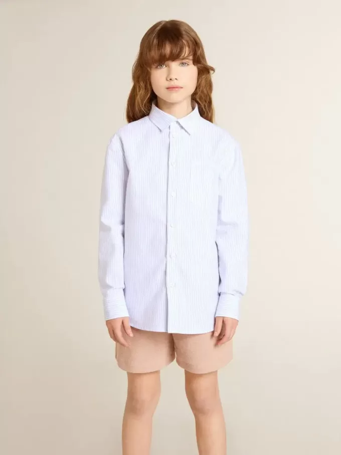 Chemise rayée pour fille avec lettrage brodé sur la poche Chemise rayée pour fille avec lettrage brodé sur la poche
