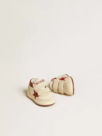 June Junior en nappa et daim avec étoile et languette au talon en cuir rouge June Junior en nappa et daim avec étoile et languette au talon en cuir rouge