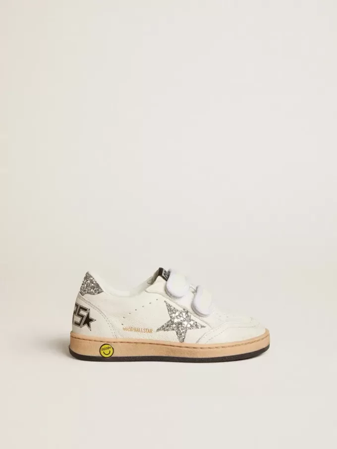 Junior Ball Star en cuir nappa avec étoile argentée scintillante et languette au talon