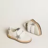 Junior Ball Star en cuir nappa avec étoile argentée scintillante et languette au talon