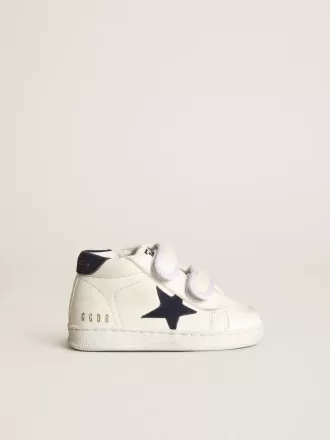 Junior June en cuir nappa avec étoile et languette au talon en daim bleu foncé Junior June en cuir nappa avec étoile et languette au talon en daim bleu foncé
