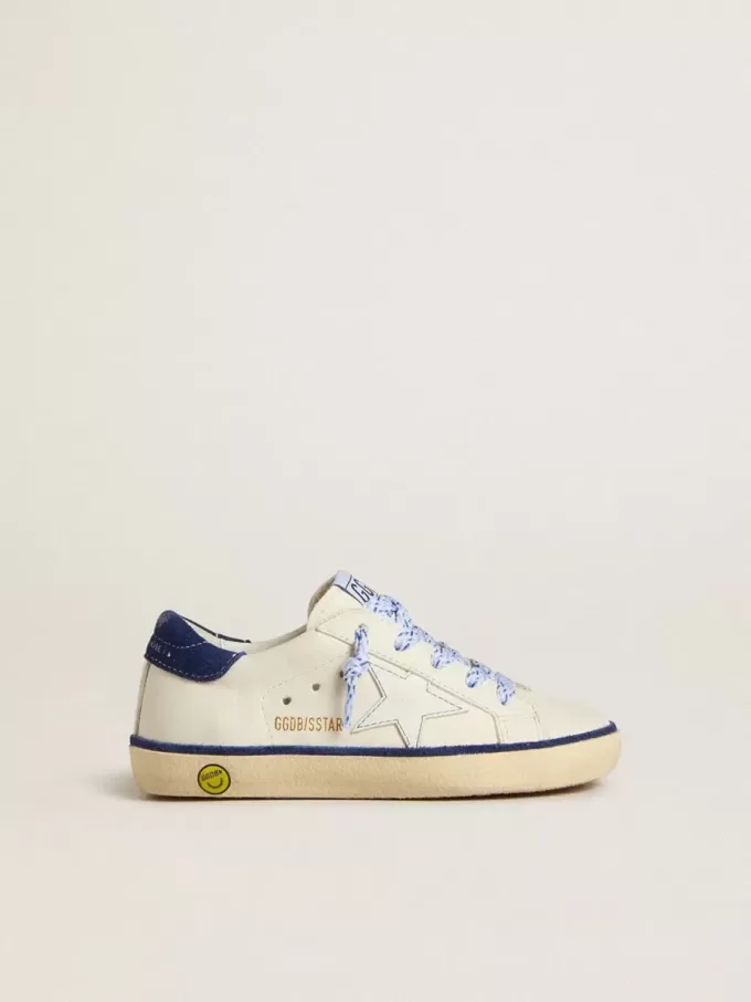 Junior Super-Star en cuir blanc avec talon en daim bleu Junior Super-Star en cuir blanc avec talon en daim bleu