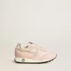 Marathon junior en nylon rose avec étoile imprimée et renfort en cuir au talon