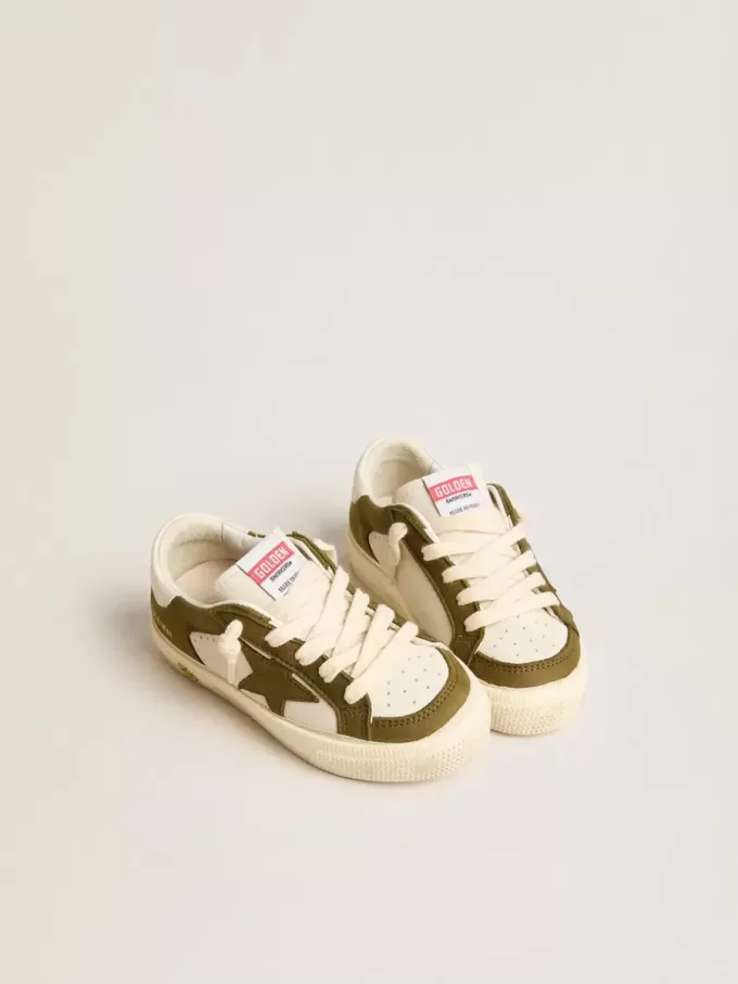 May Young en cuir blanc et vert militaire