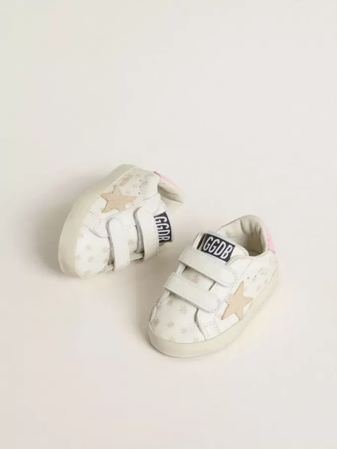 Modèle Baby School en cuir nappa avec motif floral rose et étoile en daim beige Modèle Baby School en cuir nappa avec motif floral rose et étoile en daim beige