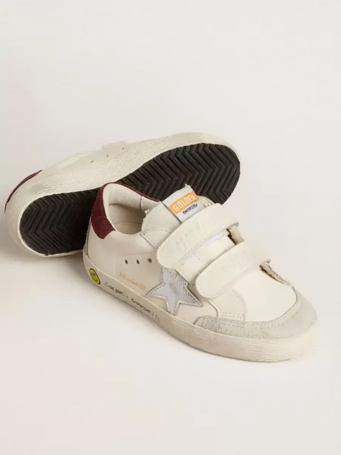 Modèle Old School pour adolescent avec étoile en cuir métallisé argenté et languette en daim violet au talon