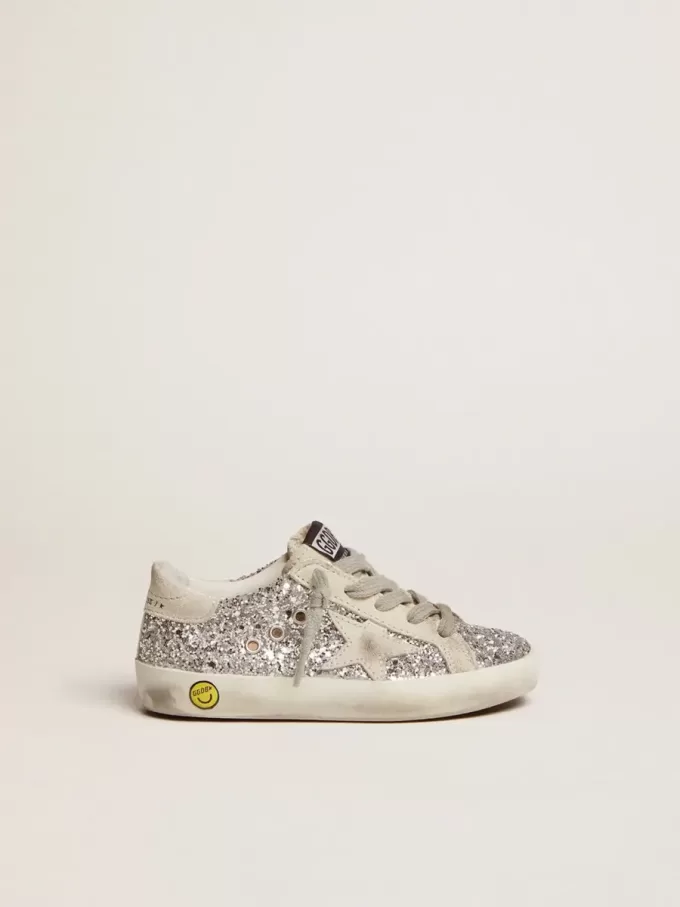 Junior Super-Star argent pailleté avec étoile en daim gris glacier Junior Super-Star argent pailleté avec étoile en daim gris glacier