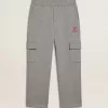 Pantalon de jogging cargo en coton gris chiné avec broderies