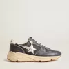 Running Sole pour homme en cuir nappa bleu foncé et nylon noir avec une étoile argentée Running Sole pour homme en cuir nappa bleu foncé et nylon noir avec une étoile argentée