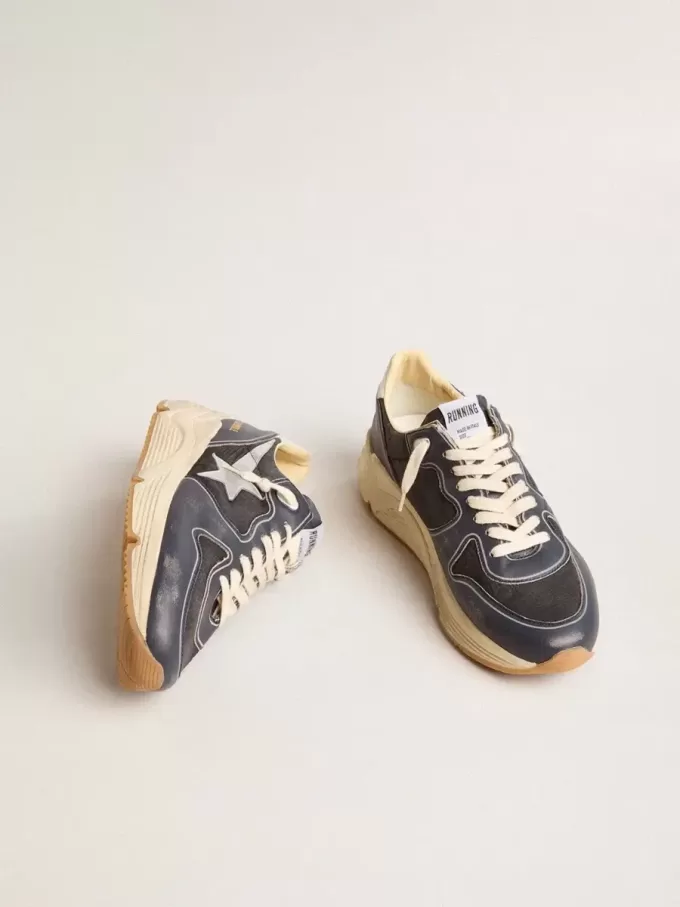 Running Sole pour homme en cuir nappa bleu foncé et nylon noir avec une étoile argentée Running Sole pour homme en cuir nappa bleu foncé et nylon noir avec une étoile argentée