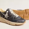 Running Sole pour homme en cuir nappa bleu foncé et nylon noir avec une étoile argentée Running Sole pour homme en cuir nappa bleu foncé et nylon noir avec une étoile argentée