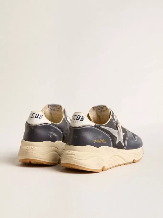 Running Sole pour homme en cuir nappa bleu foncé et nylon noir avec une étoile argentée Running Sole pour homme en cuir nappa bleu foncé et nylon noir avec une étoile argentée