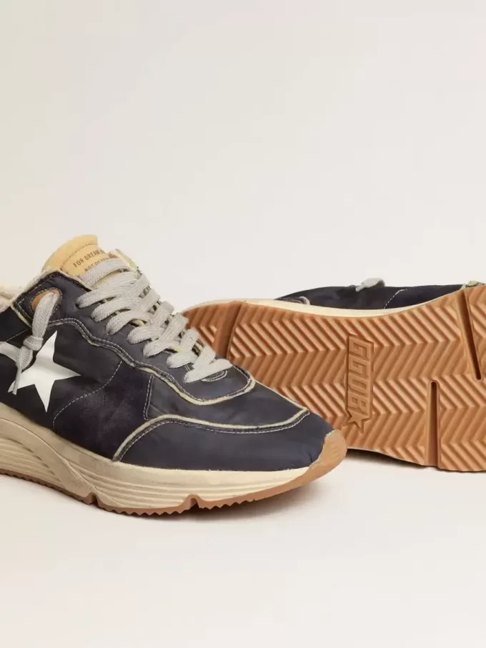 Semelle de course en nylon bleu avec étoile blanche imprimée