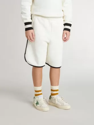 Short blanc pour garçon avec logo brodé