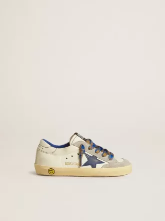 Super-Star Junior avec étoile en cuir bleu et empiècements en daim gris glacé Super-Star Junior avec étoile en cuir bleu et empiècements en daim gris glacé