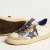 Super-Star Junior avec étoile en cuir bleu et empiècements en daim gris glacé