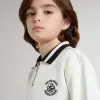 Sweat-shirt polo blanc en coton pour enfant, avec broderie sur la poitrine et imprimé dans le dos.