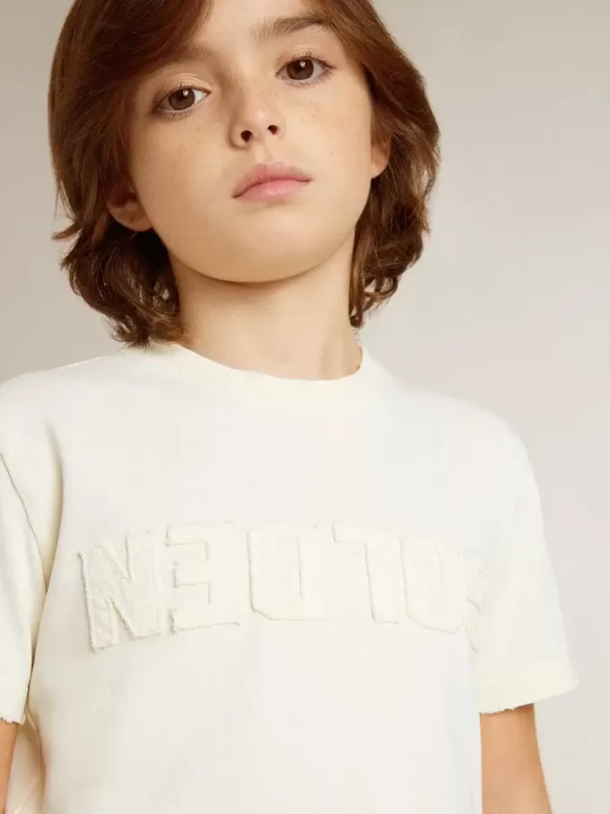 T-shirt crème pour garçon avec logo en relief